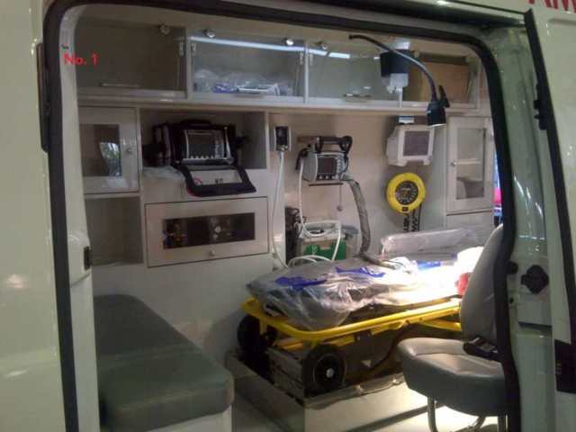 a-interior-ambulance res